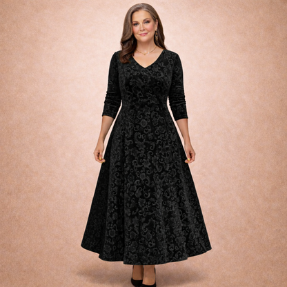 Jillian - Flauelskjóllinn