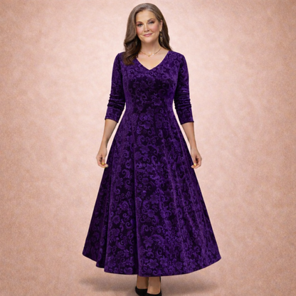 Jillian - Flauelskjóllinn